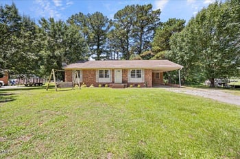 128 Hill St, Goldsboro, NC 27534