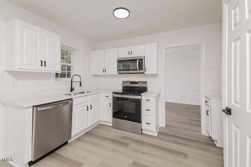 128 Leacroft Way, Durham, NC 27703