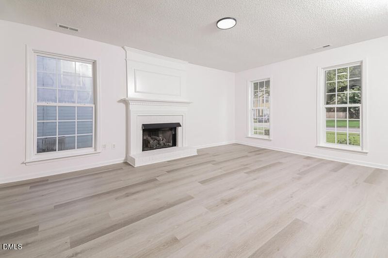 128 Leacroft Way, Durham, NC 27703