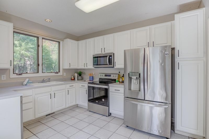 128 Legacy Ln, Durham, NC 27713