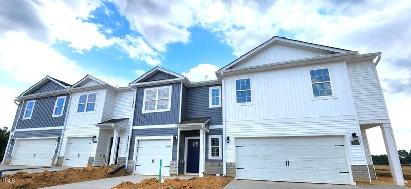 128 Leo St, Angier, NC 27501