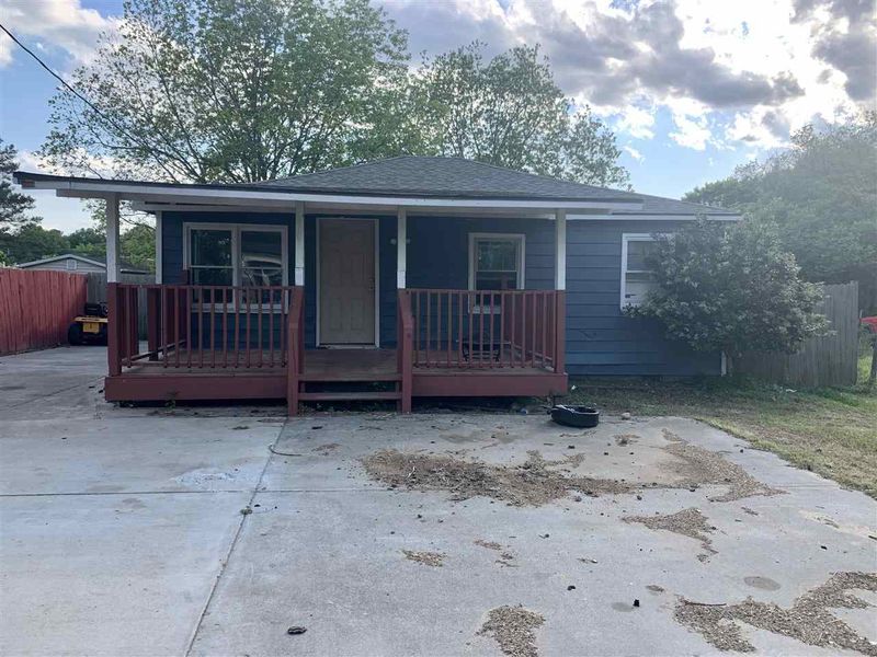 128 Liberty Ln, Clayton, NC 27520