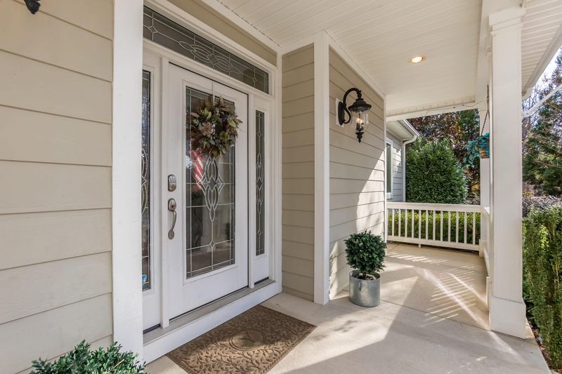 128 Lynnbrook Dr, Sanford, NC 27330
