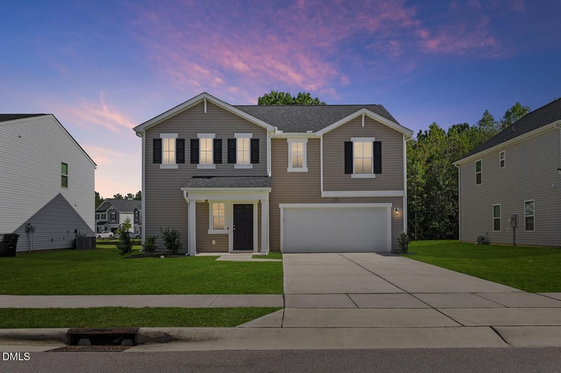 128 Maple Tree Ln, Clayton, NC 27527
