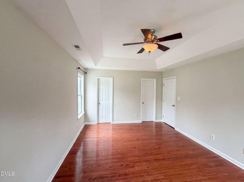 128 Morena Dr, Holly Springs, NC 27540