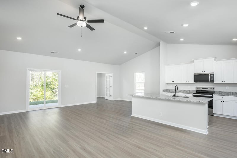 128 Neuse Hollow Ct, Clayton, NC 27527