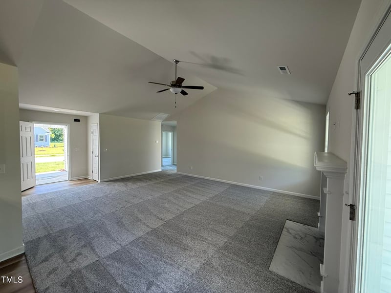 128 Oakfield Trace Dr, Four Oaks, NC 27524