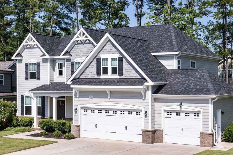 128 Park Bluff Dr, Holly Springs, NC 27540