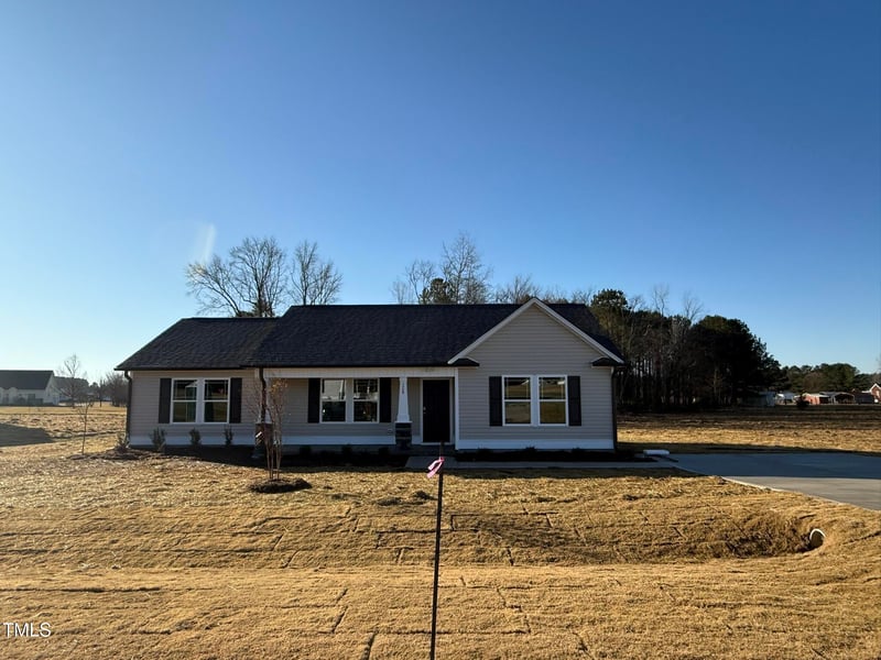 128 Pate Landing Dr, Selma, NC 27576