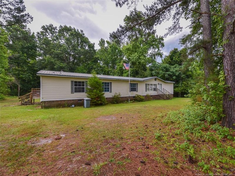 128 Pine Needles Dr, Lillington, NC 27546