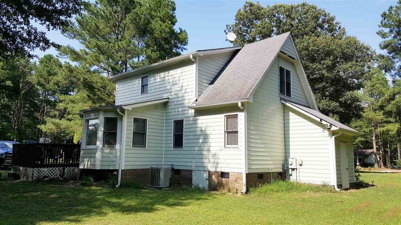 128 Plantation Rd, Clayton, NC 27520