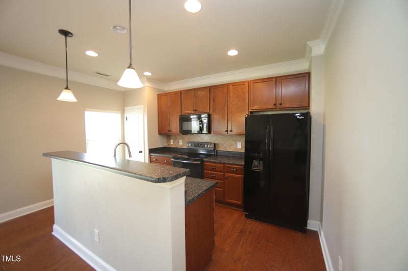 128 Plymouth Dr, Clayton, NC 27520