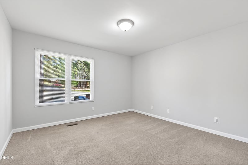 128 Rainbow Ct, Cary, NC 27511