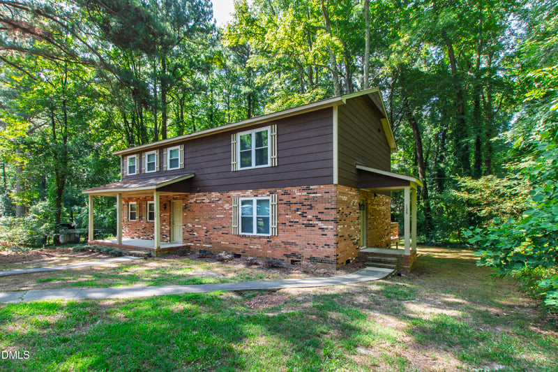 128 Rainbow Ct, Cary, NC 27511