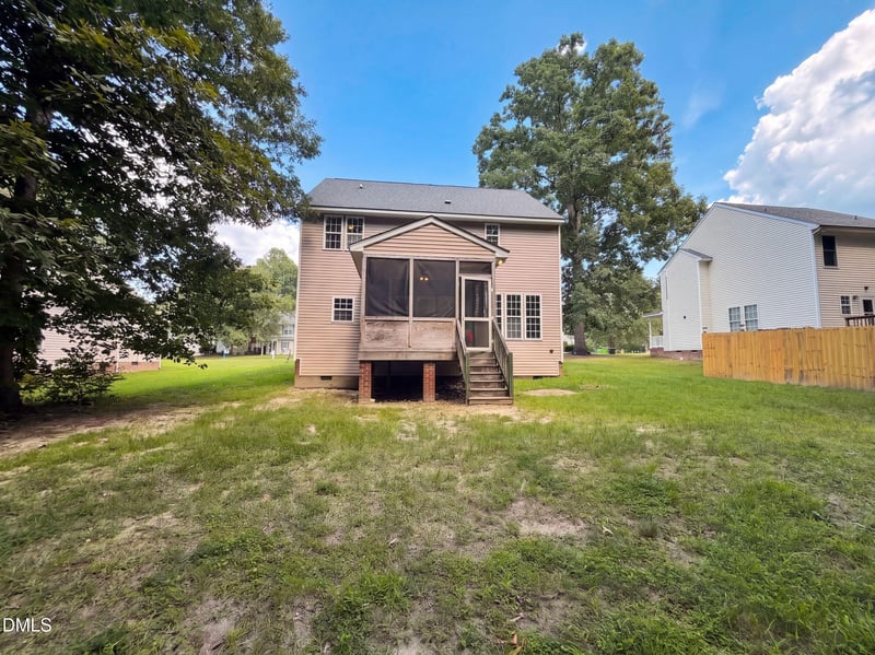 128 Saint Johns St, Knightdale, NC 27545