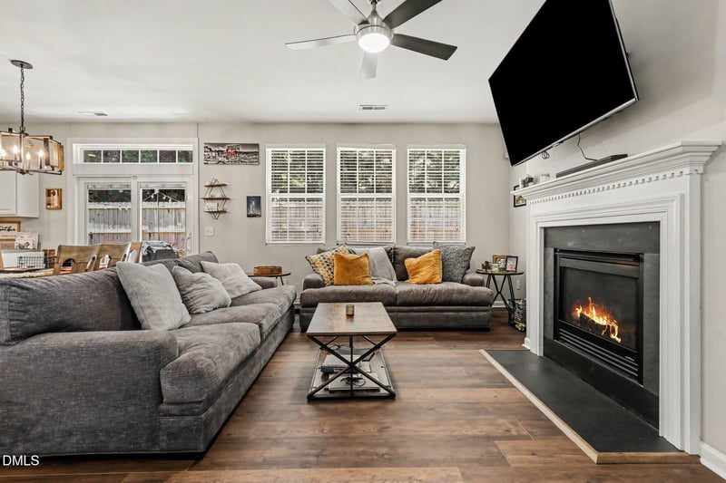 128 Smart Ct, Clayton, NC 27520
