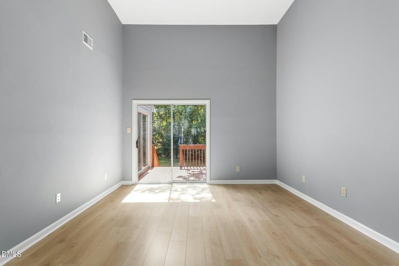 128 St Andrews Ln, Chapel Hill, NC 27517