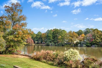128 St Andrews Ln, Chapel Hill, NC 27517