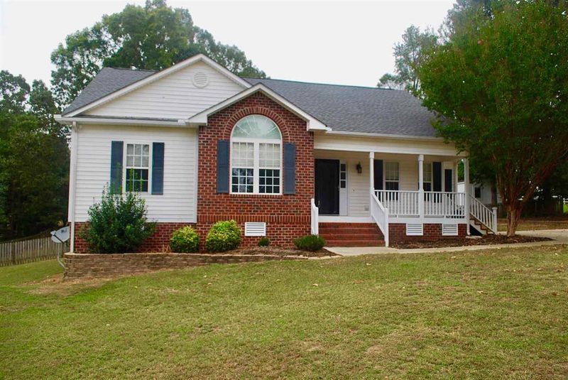 128 Susan Dr, Garner, NC 27529