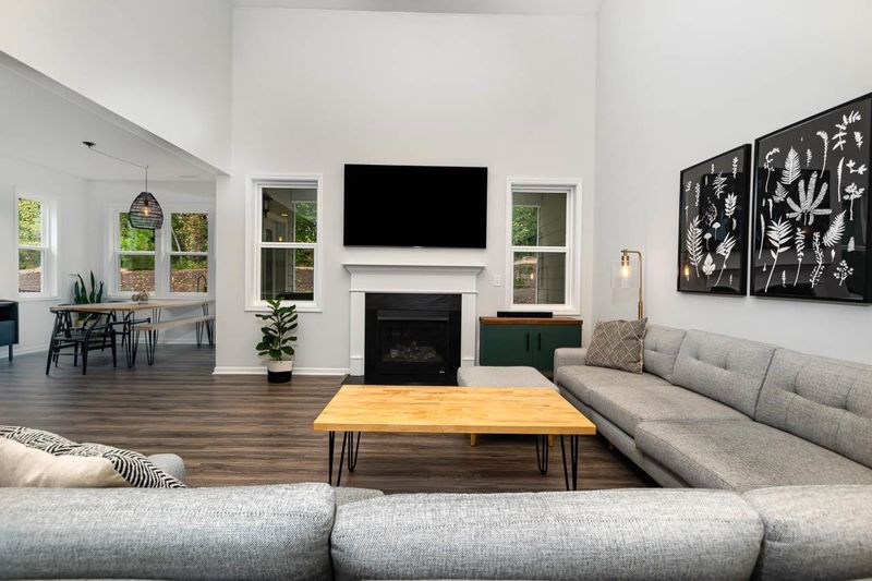 128 W Timber Creek Pa, Chapel Hill, NC 27517