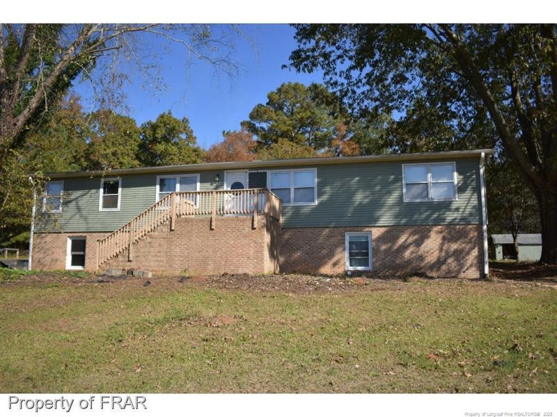 128 Traveller Ln, Sanford, NC 27332