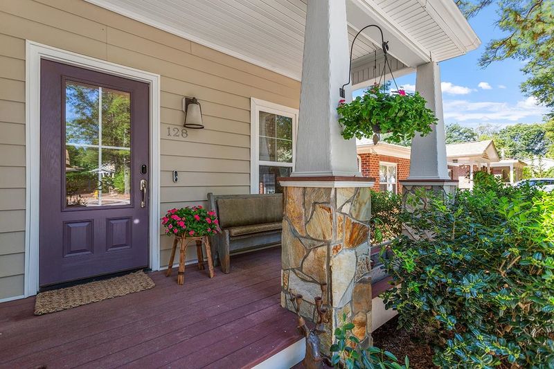 128 E Vernon Ave, Wake Forest, NC 28587