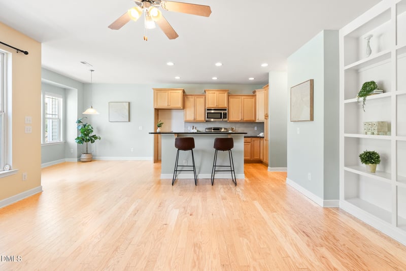 128 Wembley Dr, Clayton, NC 27527