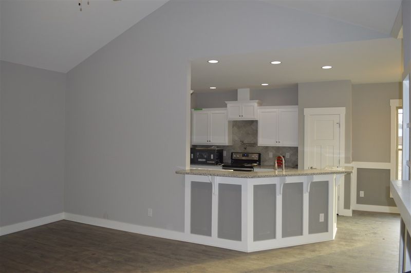 128 Westchase Dr, Clayton, NC 27527