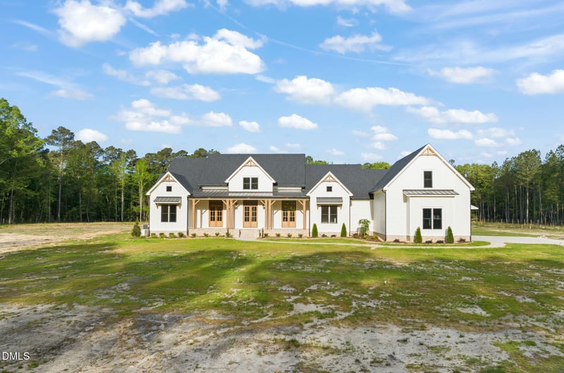 1280 Dickinson Rd, Smithfield, NC 27577