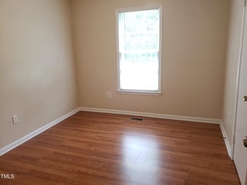 1280 Powhatan Rd, Clayton, NC 27527