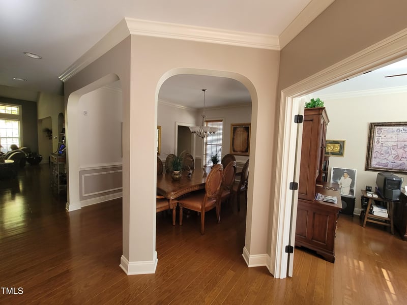 12808 Edsel Dr, Raleigh, NC 27613