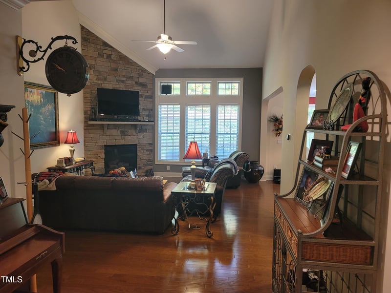 12808 Edsel Dr, Raleigh, NC 27613
