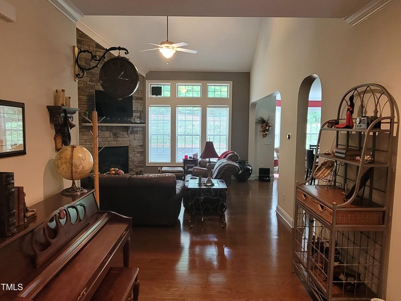 12808 Edsel Dr, Raleigh, NC 27613