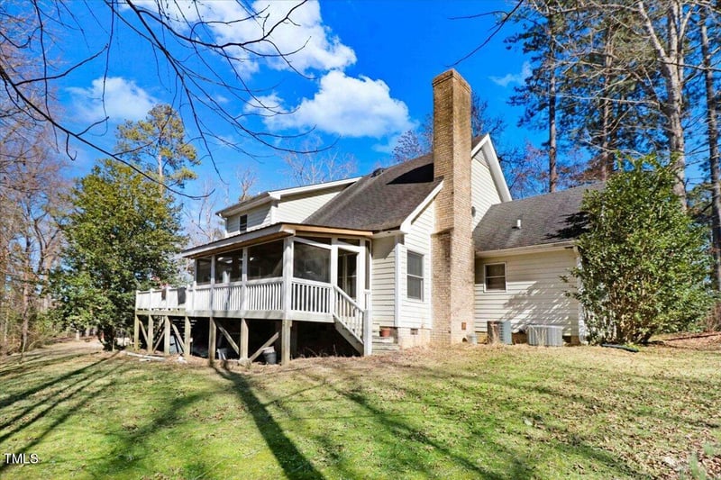 12808 Old Stage Rd, Willow Springs, NC 27592