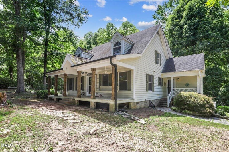 12808 Old Stage Rd, Willow Springs, NC 27592