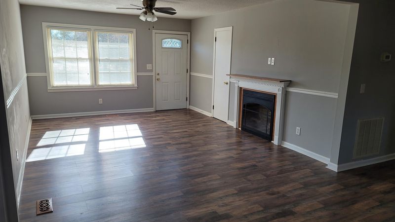 1282 W Nc 27 Hw, Benson, NC 27504