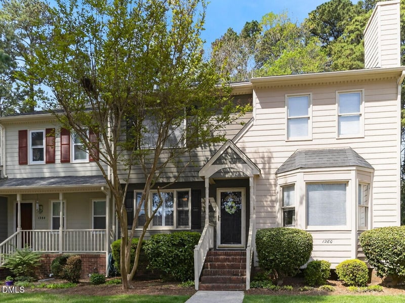 1282 Shadowbark Ct, Raleigh, NC 27603