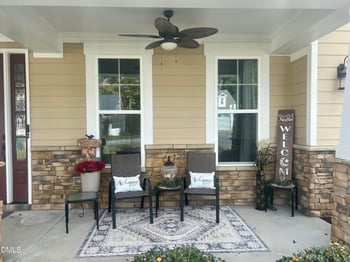 1284 Dairy Glen Dr, Fuquay Varina, NC 27526