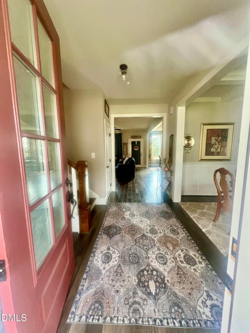 1284 Dairy Glen Dr, Fuquay Varina, NC 27526