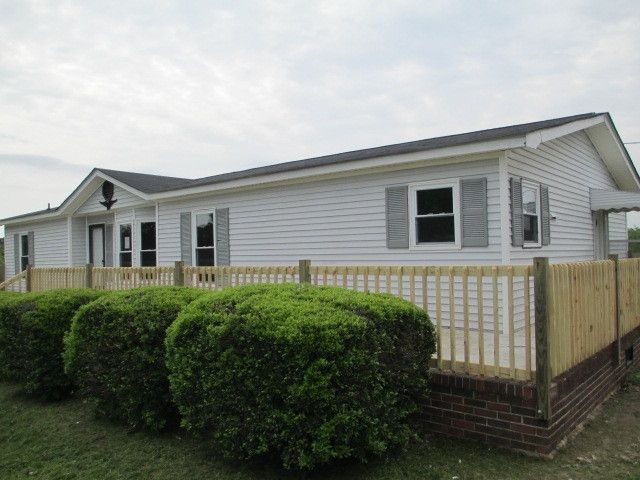1284 Darius Pearce Rd, Youngsville, NC 27596