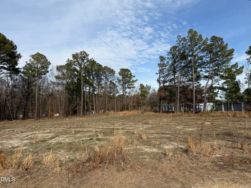 1284 Nc 50 S, Benson, NC 27504