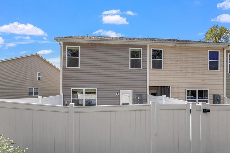 1286 Adrian Ct, Mebane, NC 27302