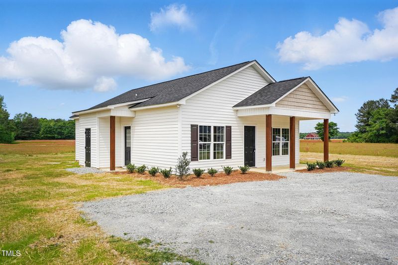 1286 W Blackman Rd, Dunn, NC 28334