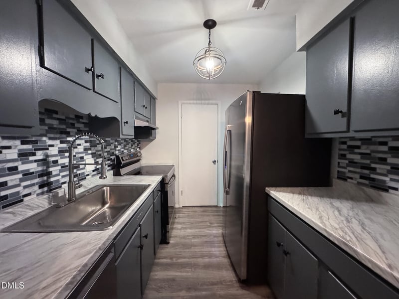 1287 Schaub Dr, Raleigh, NC 27606