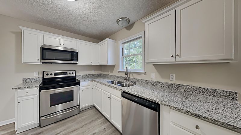 1288 Loop Rd, Clayton, NC 27527