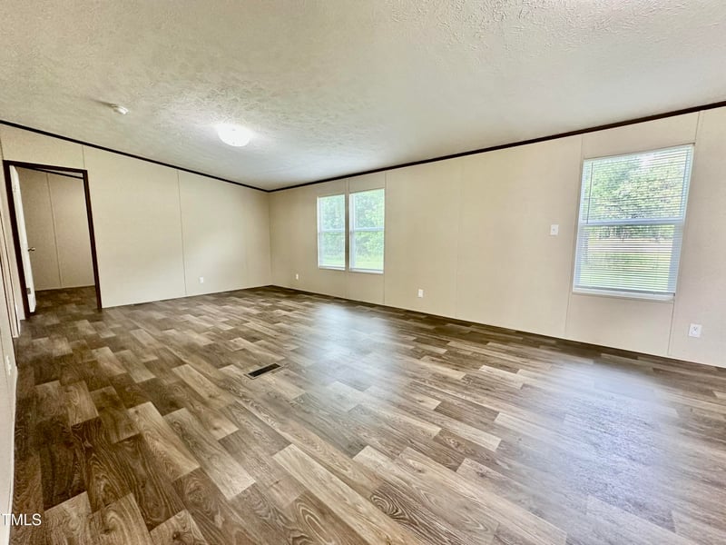 1289 Rhondale Rd, Selma, NC 27576