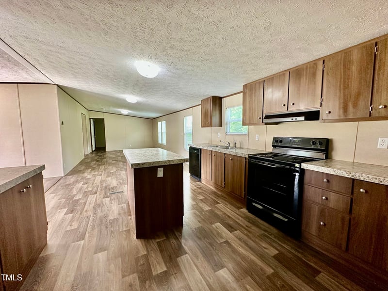 1289 Rhondale Rd, Selma, NC 27576