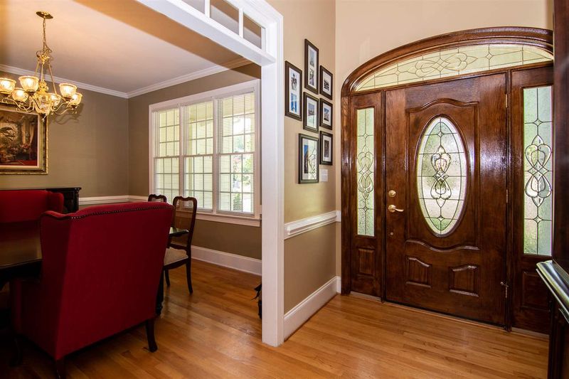 129 Aleah Ct, Clayton, NC 27520