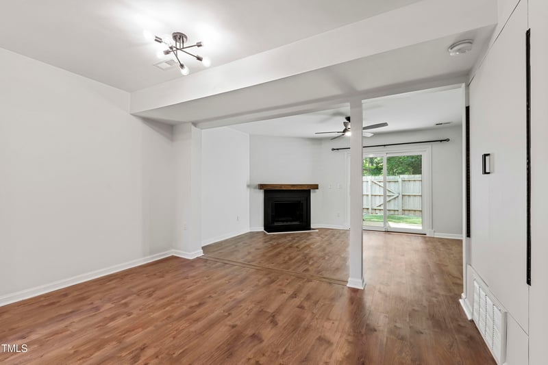 129 Assembly Ct, Cary, NC 27511