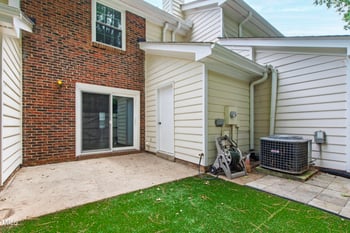 129 Assembly Ct, Cary, NC 27511